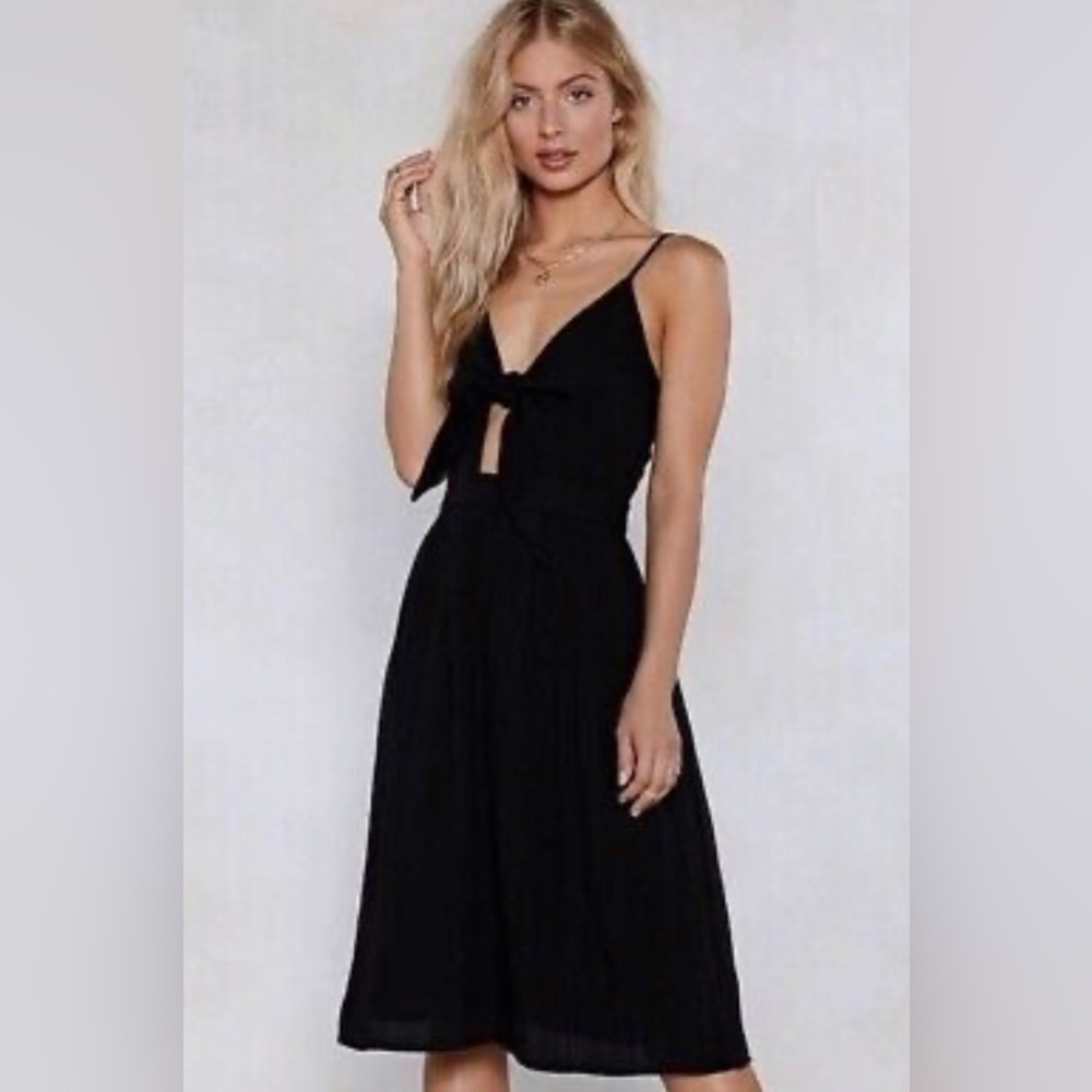 Nasty Gal Keyhole Dress